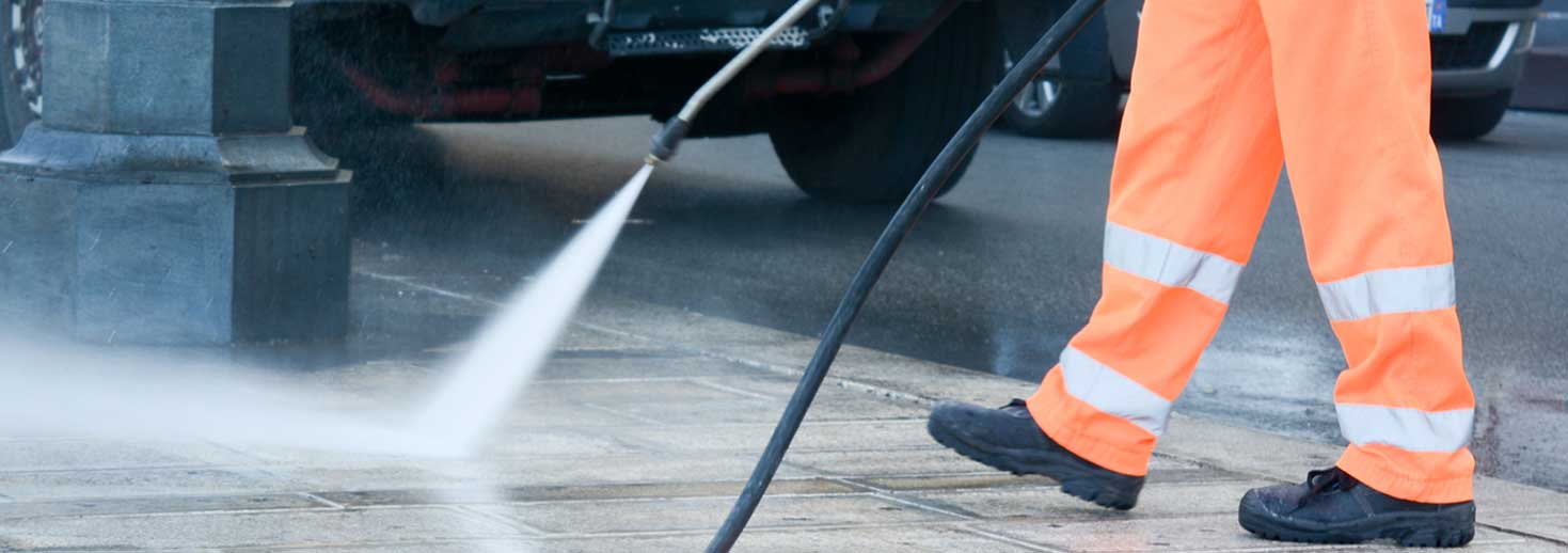 madison wi concrete team outside cleaning job